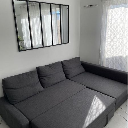 Апартаменти Grand F3 A 30Mn De Paris - Terrasse + Parking Prive Сент-Уан-л'Омон Екстер'єр фото